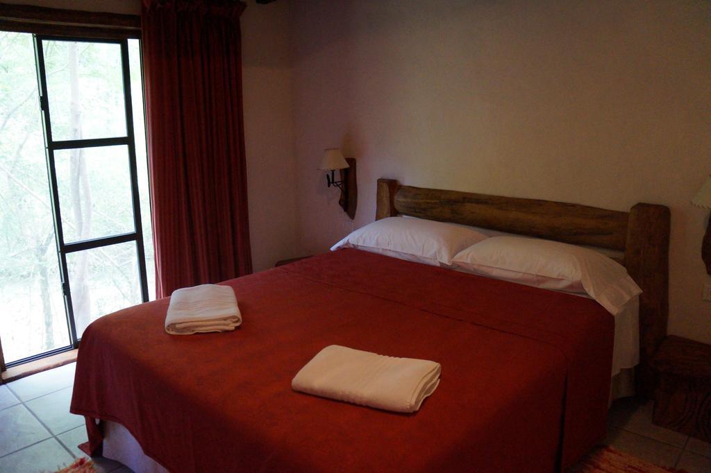 Tacuara Lodge Oberá Zimmer foto